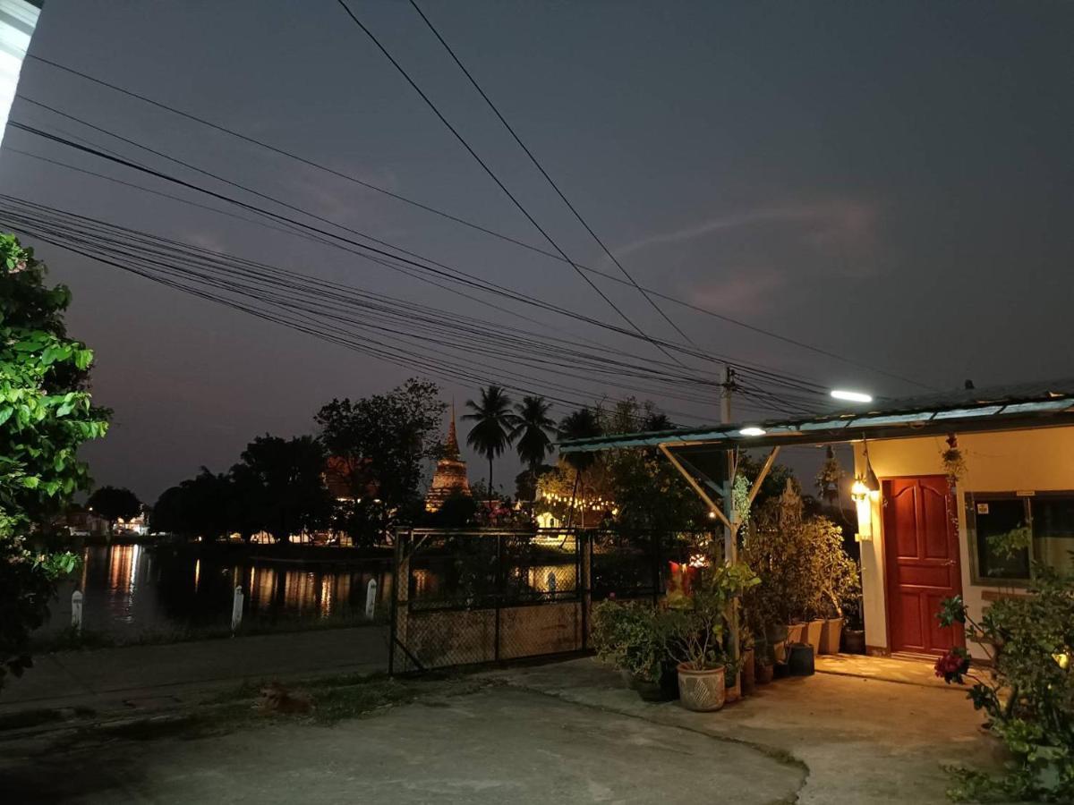 Appartamento Yaijaew House Sukhothai Esterno foto
